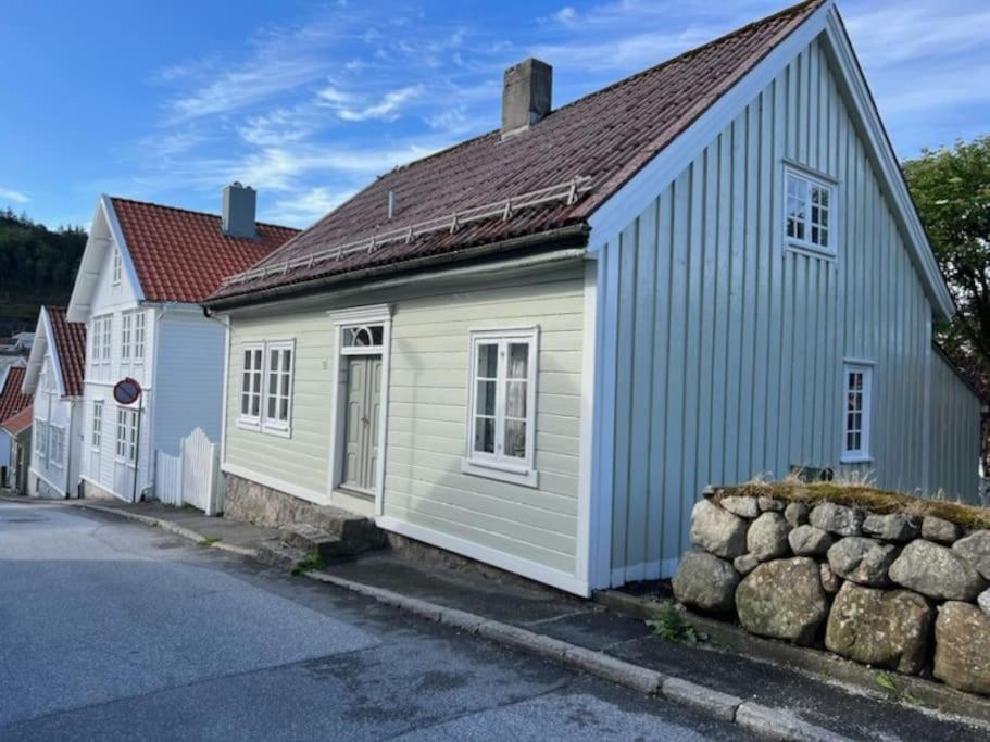 Elins Gjestehus Egersund Εξωτερικό φωτογραφία