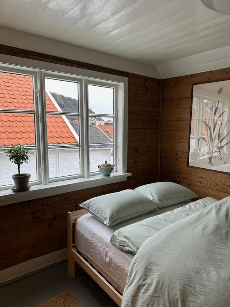 Elins Gjestehus Egersund Εξωτερικό φωτογραφία